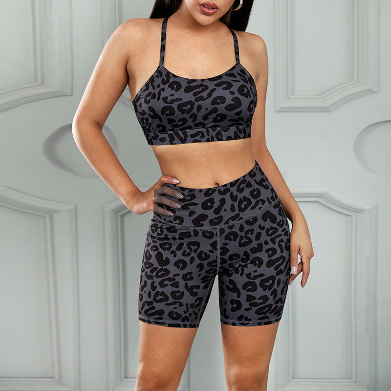 FitGearHub Elite Leopard Seamless Set – Sculpting Activewear